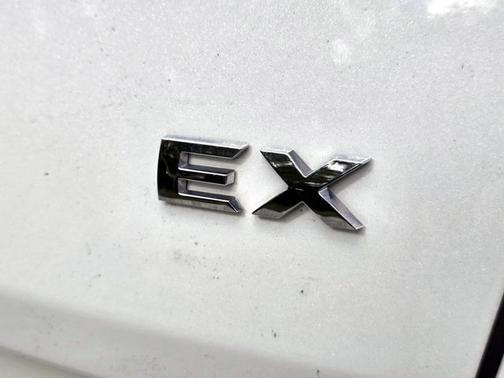 2022 Kia Sportage EX