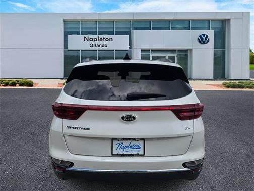 2022 Kia Sportage EX