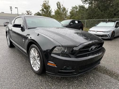 2013 Ford Mustang V6 Premium
