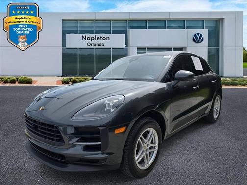 2020 Porsche Macan Base