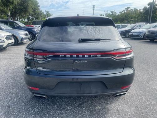 2020 Porsche Macan Base