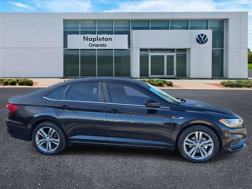 2021 Volkswagen Jetta 1.4T R-Line