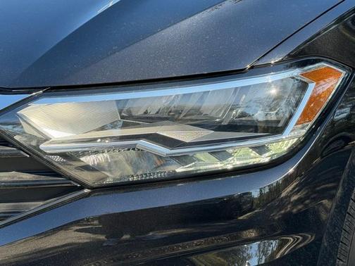 2021 Volkswagen Jetta 1.4T R-Line