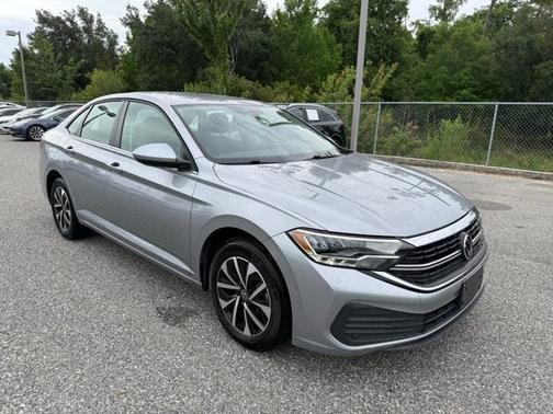 Pyrite Silver Metallic 2024 Volkswagen Jetta S
