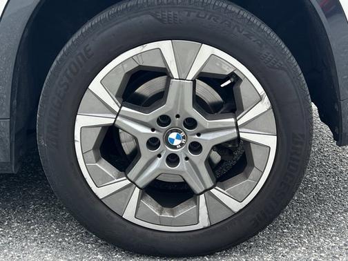 2024 BMW X1 xDrive28i