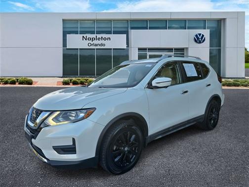 2018 Nissan Rogue SV