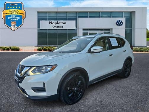 2018 Nissan Rogue SV