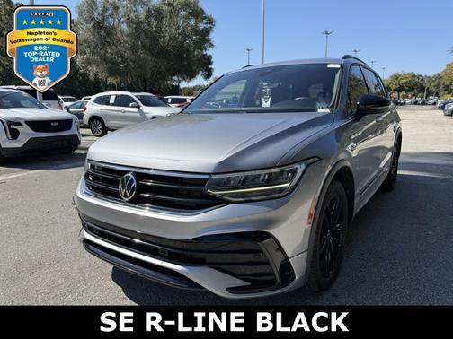 2022 Volkswagen Tiguan SE R-Line Black