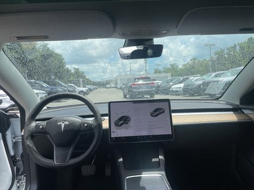 2022 Tesla Model 3 Base