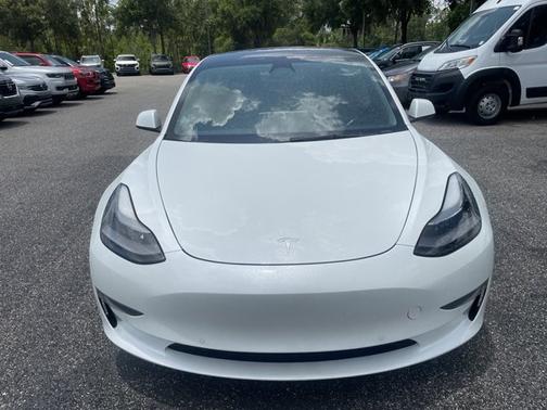 2022 Tesla Model 3 Base