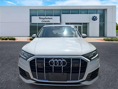 2022 Audi Q7 Premium Plus