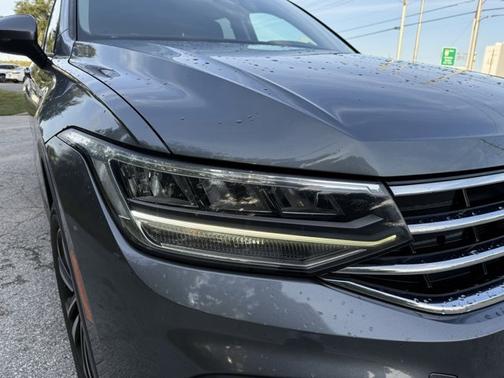 2022 Volkswagen Tiguan S