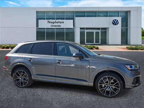 2023 Audi Q7 Prestige