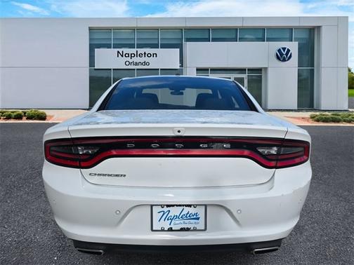 2022 Dodge Charger SE