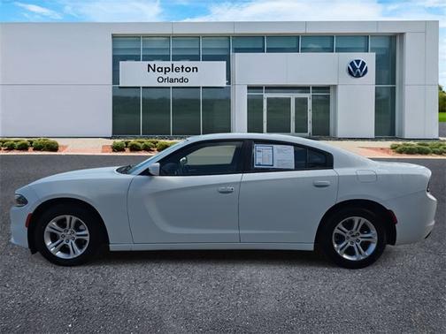 2022 Dodge Charger SE