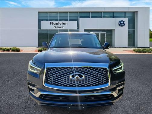 2024 INFINITI QX80 LUXE