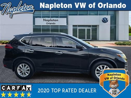 2020 Nissan Rogue SV