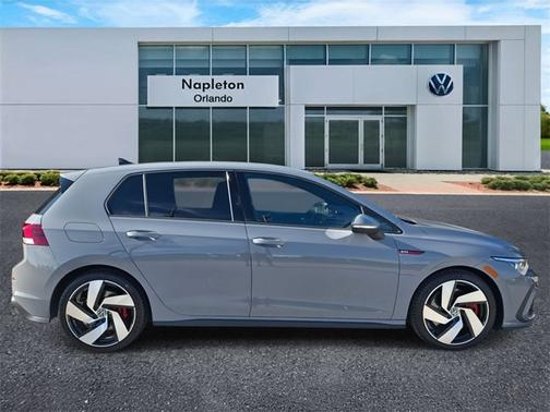 2024 Volkswagen Golf GTI S