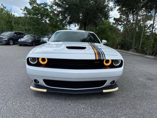 White Knuckle Clearcoat 2022 Dodge Challenger GT
