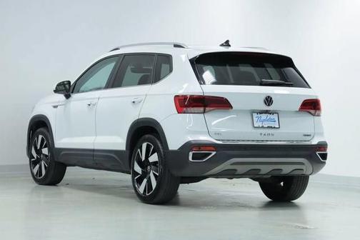 Pure White 2023 Volkswagen Taos SEL
