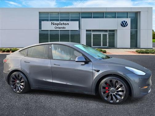 Midnight Silver Metallic 2021 Tesla Model Y Performance