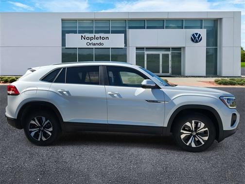 2026 Volkswagen Atlas Cross Sport 2.0T SE