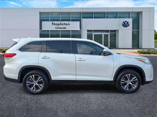 2019 Toyota Highlander LE Plus