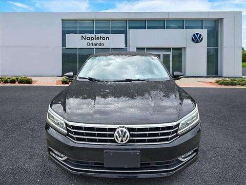 2017 Volkswagen Passat 1.8T SE w/Technology