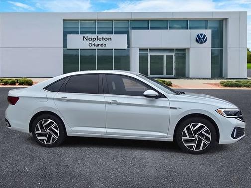 2024 Volkswagen Jetta SEL