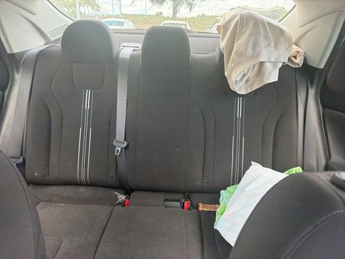 Scarlet Red Pearl 2022 Hyundai ELANTRA SEL