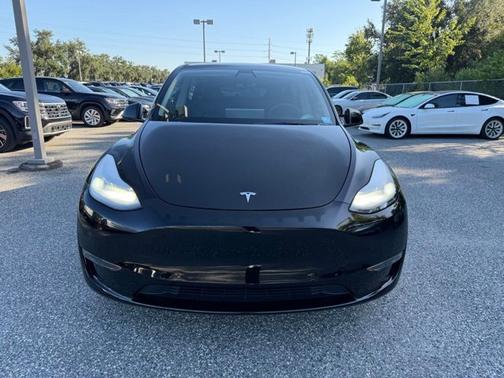 Black 2022 Tesla Model Y Performance