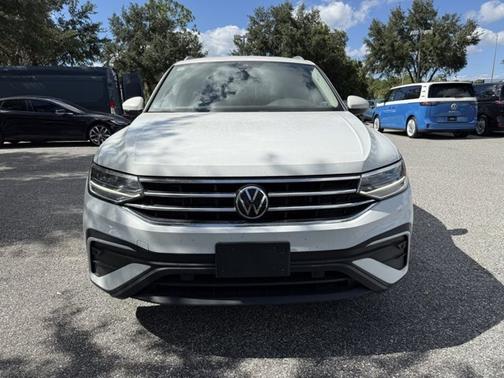 2022 Volkswagen Tiguan SE