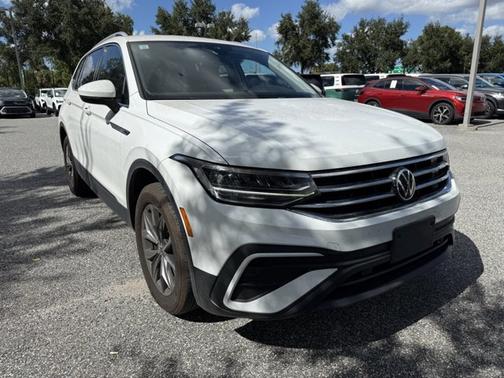 2022 Volkswagen Tiguan SE