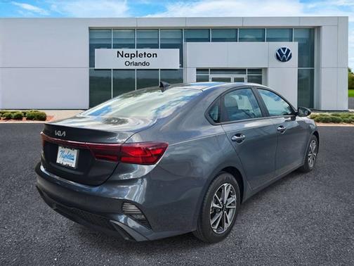 Gravity Gray 2024 Kia Forte LXS