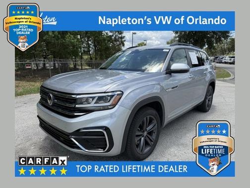 Silver Metallic 2021 Volkswagen Atlas 3.6L V6 SE w/Technology R-Line