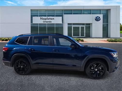 2023 Volkswagen Atlas 3.6L V6 SE w/Technology
