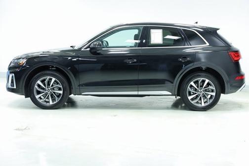 2024 Audi Q5 S line Premium Plus