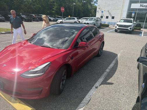 Red Multi-Coat 2022 Tesla Model 3 Long Range