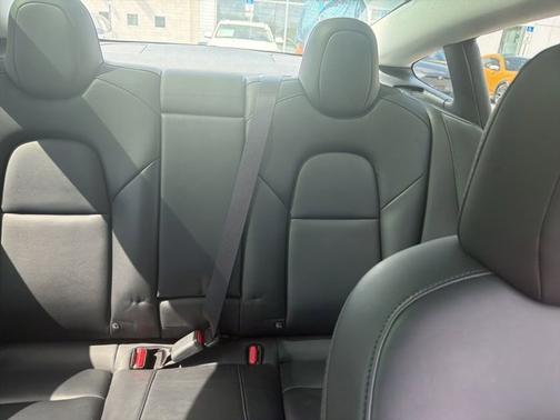 Red Multi-Coat 2022 Tesla Model 3 Long Range