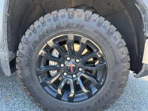 2022 GMC Sierra 1500 AT4X