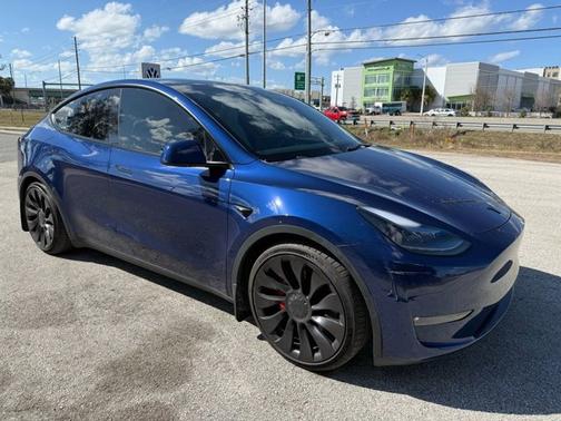 2023 Tesla Model Y Performance