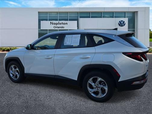 2024 Hyundai TUCSON SE