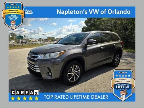 Predawn Gray Mica 2017 Toyota Highlander XLE