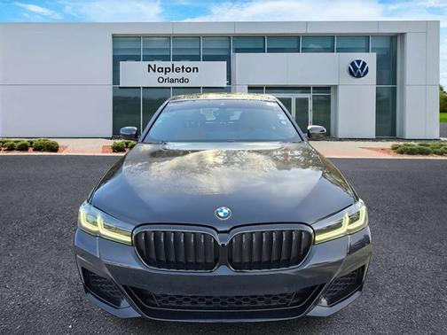 2022 BMW 530 530i