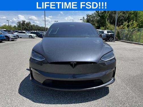 Black 2024 Tesla Model X Plaid