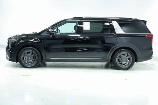 2025 Kia Carnival SX