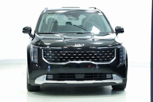 2025 Kia Carnival SX