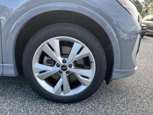 2023 Audi Q4 e-tron Prestige