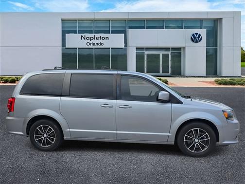 2019 Dodge Grand Caravan R/T