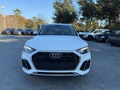 2023 Audi Q5 S line Premium Plus